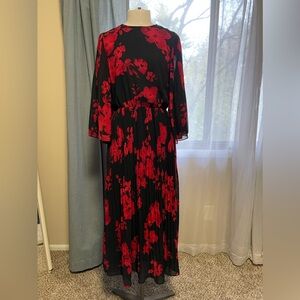 H&M printed red dress with pleats